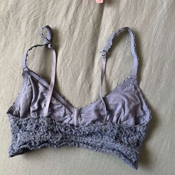 3 Bralettes - Picture 4 of 6